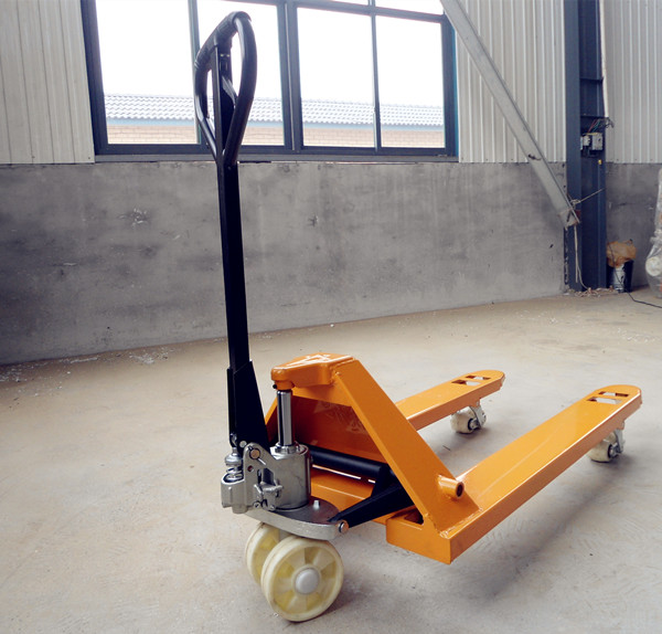 地牛廠家展示3T地牛產(chǎn)品--河北東圣吊索具制造有限公司--小型攪拌機|石材夾具|液壓堆高車|手動叉車 地牛廠家展示3T地牛產(chǎn)品--河北東圣吊索具制造有限公司--小型攪拌機|石材夾具|液壓堆高車|手動叉車