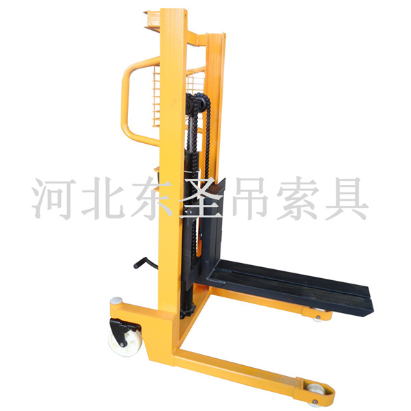 手動(dòng)液壓堆高車(chē)維修主要部位細(xì)節(jié)展示--河北東圣吊索具制造有限公司--小型攪拌機(jī)|石材夾具|液壓堆高車(chē)|手動(dòng)叉車(chē) 手動(dòng)液壓堆高車(chē)維修主要部位細(xì)節(jié)展示--河北東圣吊索具制造有限公司--小型攪拌機(jī)|石材夾具|液壓堆高車(chē)|手動(dòng)叉車(chē)