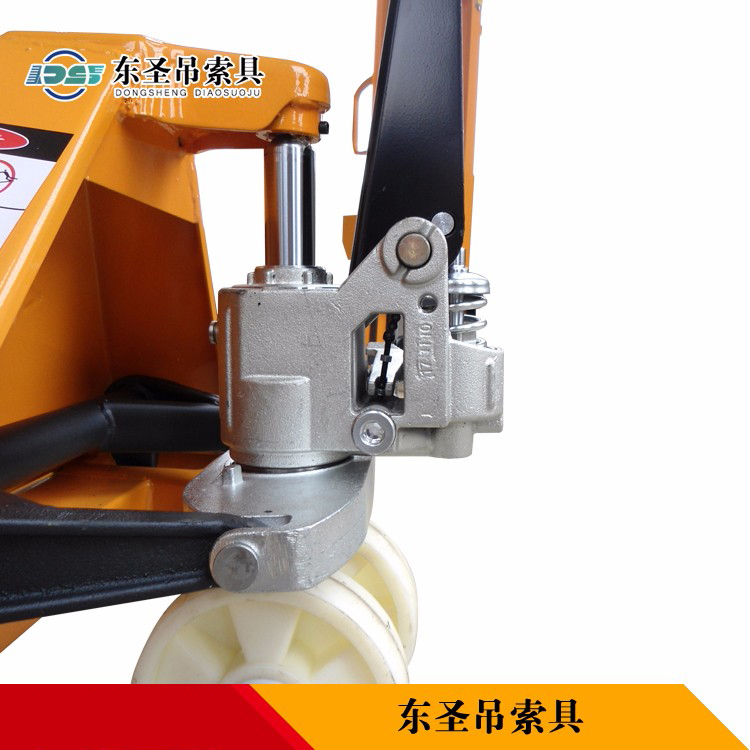 托盤(pán)搬運(yùn)車(chē)無(wú)法升降什么原因?--河北東圣吊索具制造有限公司